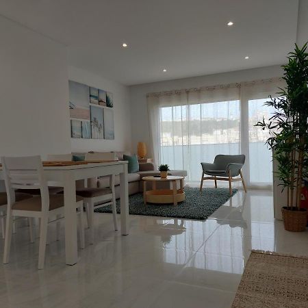 Beach Life Apartment, New, Elegant And Cozy Nazaré Eksteriør bilde